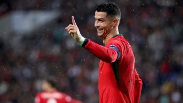 Cristiano Ronaldo'nun yldzlat mata Portekiz, Polonya'y farkl geti