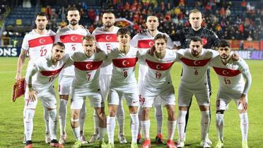 Milli futbolcu sakatland! Resmi aklama geldi