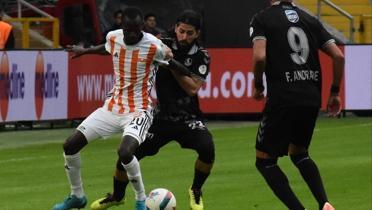 Sakaryaspor ile Adanaspor yeniemedi