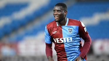 Onuachu Puskas'a aday