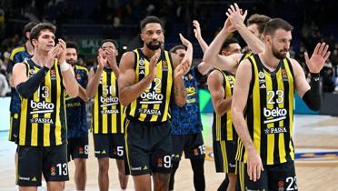 Fenerbahe Beko, Paris deplasmannda