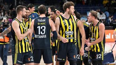 Fenerbahe, Paris Basketbol deplasmannda