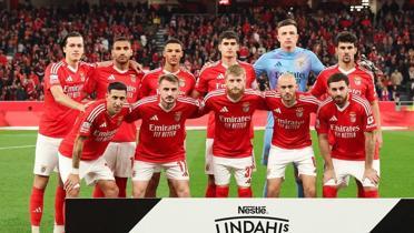 Benfica 3 golle kazanarak liderlie ykseldi