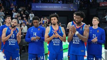 Anadolu Efes, Monaco deplasmannda