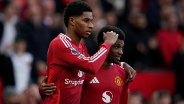 Marcus Rashford, Suudi Arabistan' elinin tersiyle itti