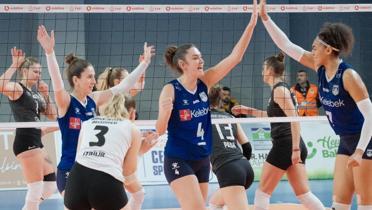 Final setinde kazanan Bahelievler Belediyespor