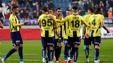 Fenerbahe kilidi ilk yarda zd! Kanarya deplasmanda rahat kazand