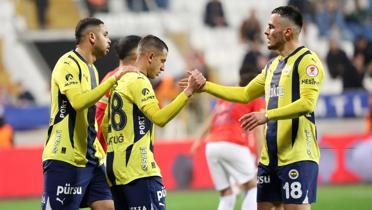 Fenerbahe'nin Konyaspor ma kamp kadrosu belli oldu