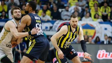 EuroLeague ift ma haftasnda temsilcilerimiz 4'te 2 yapt