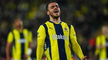 Filip Kostic ayrlk yolunda