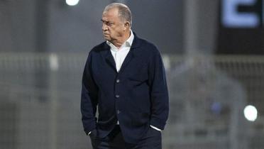 Fatih Terim, deplasmanda Al-Ettifaq'a kaybetti