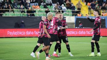 Alanyaspor, kupada Fatih Karagmrk' 4 golle geti