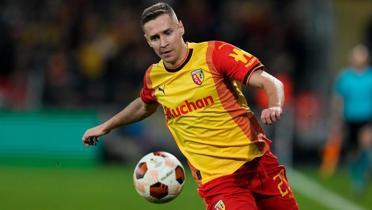 Galatasaray'a Polonyal sa bek! Frankowski transferinde mutlu son