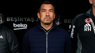 Giovanni van Bronckhorst'tan Feyenoord iddialarna cevap