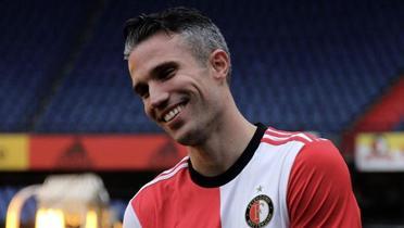 Robin van Persie takmn bana geiyor!