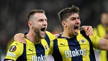 Beraberlik yetti! Fenerbahe, deplasmandan turla dnd