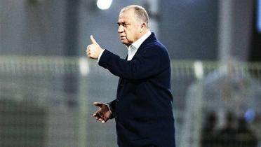 Fatih Terim'in altrd Al-Shabab'da kriz! stifalar pe pee geldi