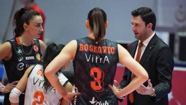 Eczacba Dynavit, Milano deplasmannda malup