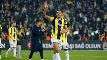 Fenerbahe'de Diego Carlos'tan sevindirici haber