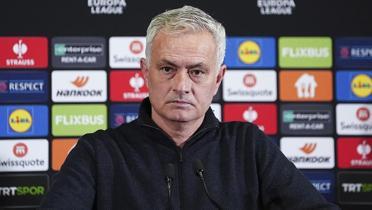 Jose Mourinho turu iaret etti! Geen haftaki takm biz deildik