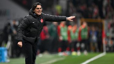 A Milli Takm'da Vincenzo Montella'dan i sahada byk baar