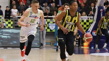 Fenerbahe Beko, erteleme manda Merkezefendi'ye kar kayp