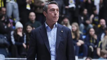 Fenerbahe taraftarlar, Samandra Can Bartu Tesisleri'nde tepki gsterdi
