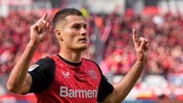 Bayern Mnih'ten Patrick Schick hamlesi