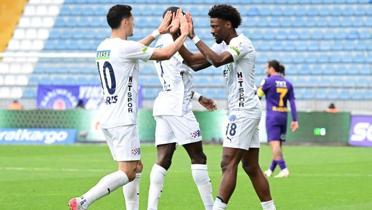 Kasmpaa'dan Eypspor karsnda 3 goll galibiyet