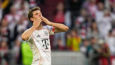 ampiyon Bayern Mnih, Mnchengladbach'a kar hata yapmad