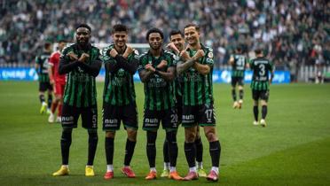 ampiyon Kocaelispor son man 4 golle kazand
