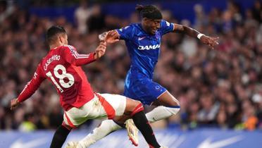 Chelsea, sahasnda Manchester United' tek golle devirdi