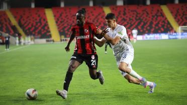 Gaziantep FK ile Kasmpaa yeniemedi