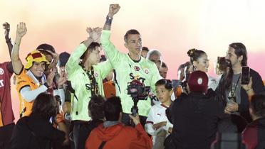 Duygusal anlar! te Fernando Muslera'nn o szleri...