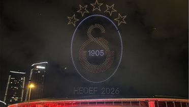 Galatasaray'dan drone'lu kutlama! Gkyznde 5 yldzl k ov