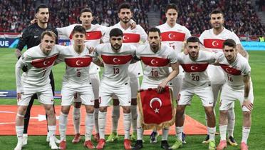 3 futbolcu kadrodan karld!  A Milli Takm'da sakatlk