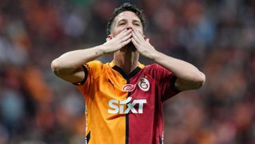 Dries Mertens, stanbul'dan ayrld