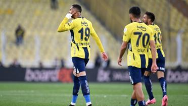 Nesyri'nin kalbi krld