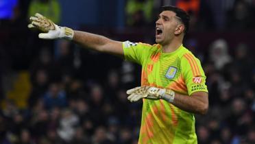 Manchester United'da hedef Emiliano Martinez