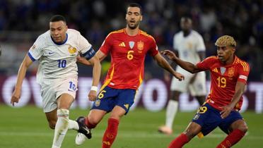 Uluslar Ligi'nde tarihi ma! 9 gol, kazanan spanya