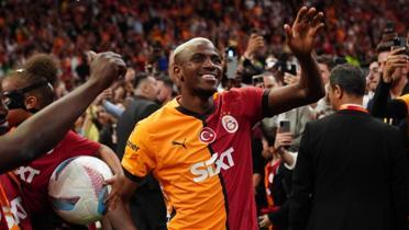 Galatasaray' ykan haber! Osimhen, Al Hilal ile anlat iddias