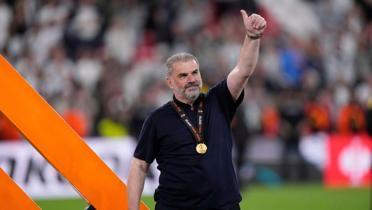 Tottenham'da ayrlk resmileti: Ange Postecoglou
