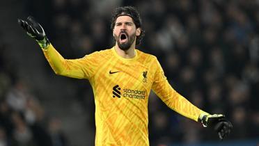 Alisson Becker'den Galatasaray'a ret!