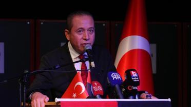 Genlerbirlii'nde Osman Sungur, yeniden bakan oldu