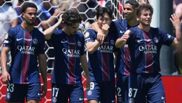 PSG, Atletico'yu 4 golle datt