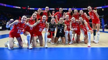 Filenin Sultanlar, VNL stanbul etabna balyor