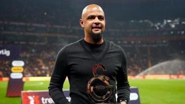 Felipe Melo'dan Hakan alhanolu'na mesaj! Galatasaray'a gel