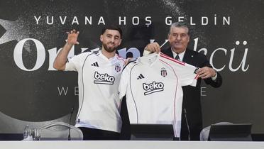 Orkun Kk imza treninde konutu! Dnyann en mutlu insan benim