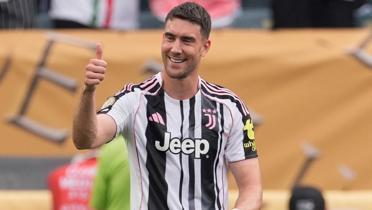 Dusan Vlahovic de geliyor! Fenerbahe'den 2. transfer alm
