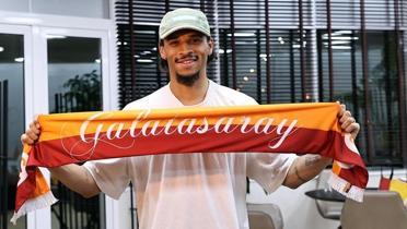 Galatasaray'n yeni yldz Leroy Sane, stanbul'a geldi